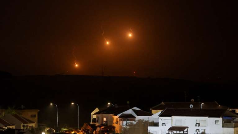 Σειρήνες στο Ισραήλ: Η Χαμάς εκτόξευσε ρουκέτες εναντίον του Τελ Αβίβ