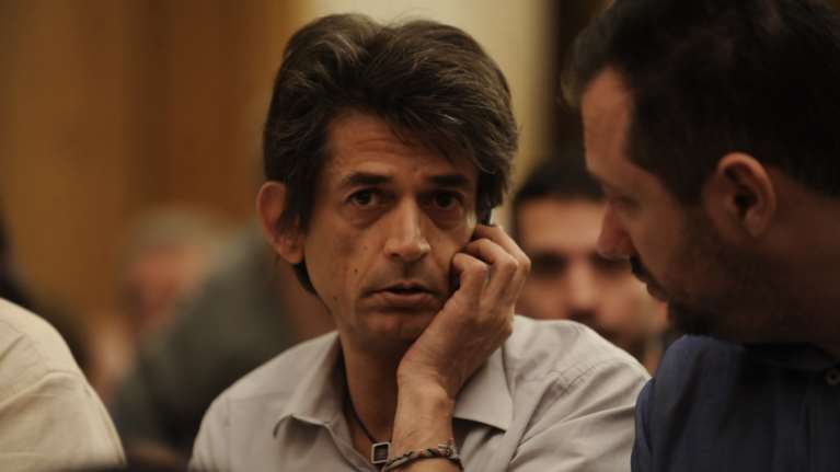 Ξαφνική επίθεση Καρανίκα στον Γαβριήλ Σακελλαρίδη για τις σχέσεις του με &quot;κεφαλαιοκράτες&quot;- Δεν είμαστε απελπισμένοι μικροαστοί εμείς