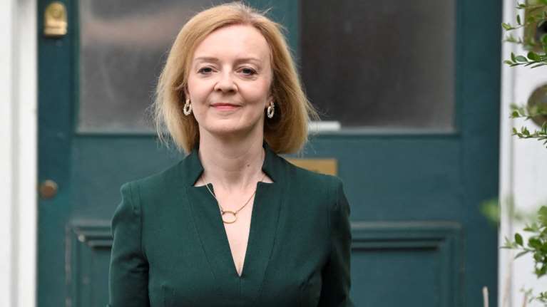 Βρετανία: Φαβορί η Λιζ Τρας για διάδοχος του Τζόνσον - Τι δείχνουν γραφεία στοιχημάτων και δημοσκοπήσεις