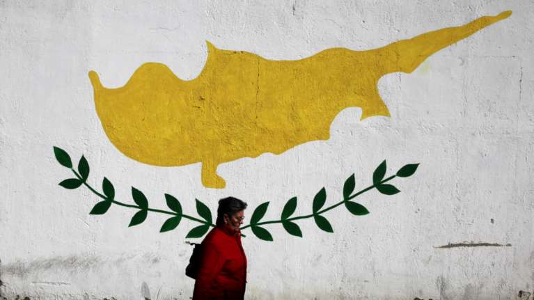 Συναγερμός στην Κύπρο - Από τα μονοψήφια νούμερα, στα 202 νέα κρούσματα σε 24 ώρες