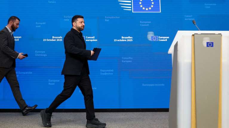 Πίεση στη Μόσχα για να κάτσει ο Πούτιν στο τραπέζι των διαπραγματεύσεων συμφώνησαν Ζελένσκι και Ευρωπαίοι ηγέτες