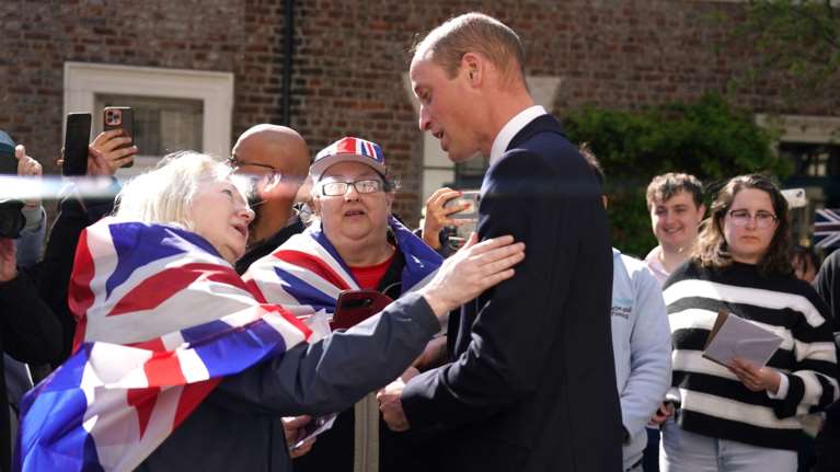 &quot;Πάμε καλά&quot;: Το σχόλιο του πρίγκιπα Γουίλιαμ για την υγεία της Κέιτ Μίντλετον [Βίντεο]