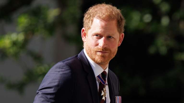 Πρίγκιπας Χάρι: Για ιδιωτικό... τσάι με τον Κάρολο - Η συνάντηση μίας ώρας και το μποτιλιάρισμα