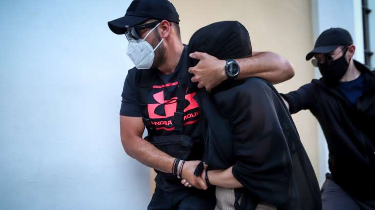 Επίθεση με βιτριόλι - Κεχαγιόγλου: Υπερβολική η δίωξη κατά της 35χρονης - Γνώριζε την Ιωάννα