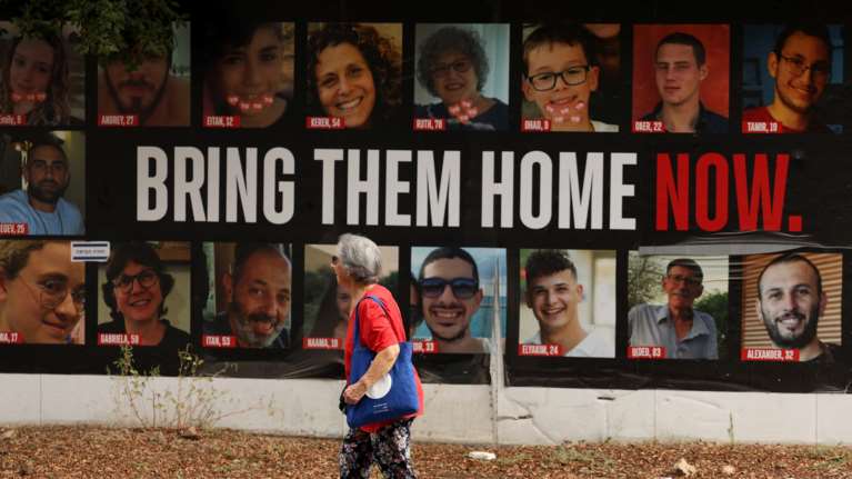 Ισραήλ: Ευθύνες στον Νετανιάχου ρίχνουν οι συγγενείς των ομήρων - "Χωρίς σαμποτάζ και δικαιολογίες θα ήταν ακόμη στη ζωή"