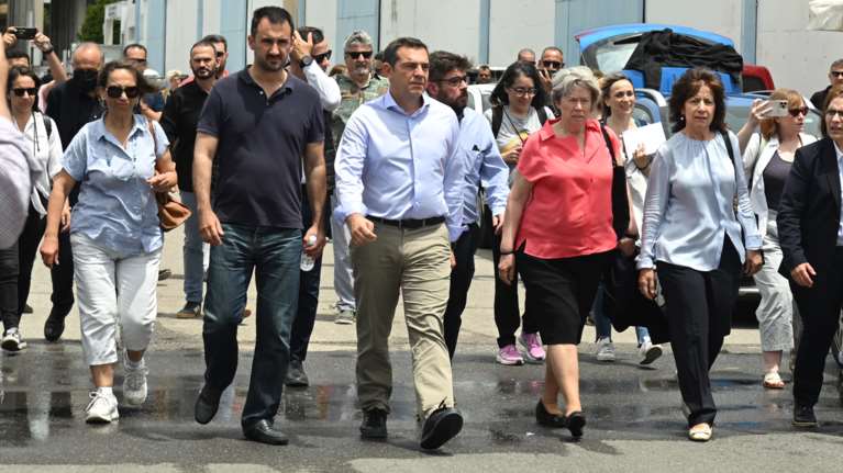 Καλαμάτα: Στον χώρο που βρίσκονται οι διασωθέντες του ναυαγίου στην Πύλο ο Αλέξης Τσίπρας