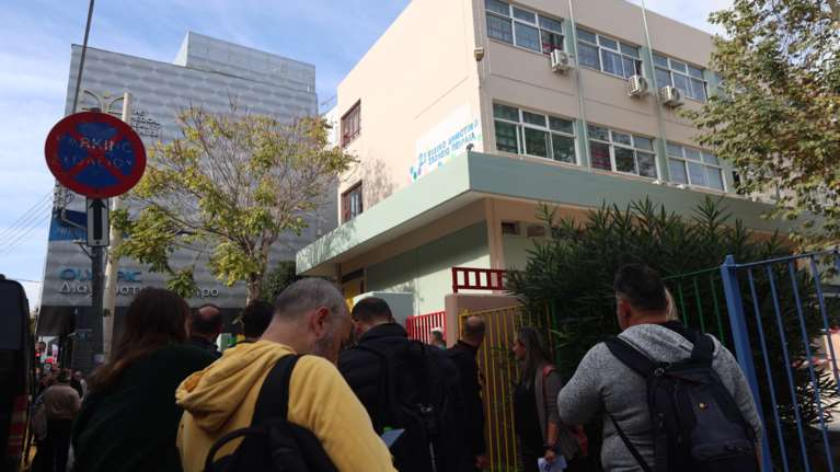 Τραγωδία με 13χρονη στον Πειραιά: &quot;Το παιδί ήταν επιπόλαιο στη σίτισή του, λόγω προβλημάτων&quot; δήλωσε πρώην δασκάλα του