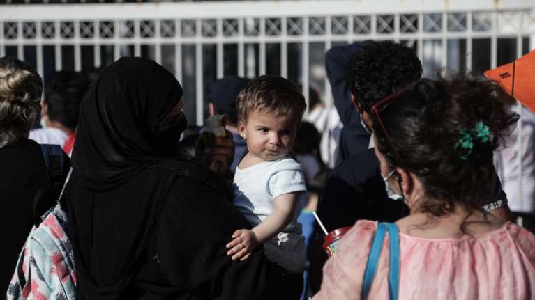 Λαμία: Στο νοσοκομείο δύο παιδάκια με εγκαύματα από καυτό γάλα