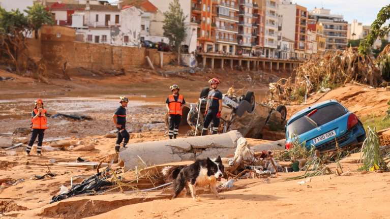 Ισπανία: 93 άνθρωποι αγνοούνται οκτώ 24ωρα μετά τις φονικές πλημμύρες - 219 οι νεκροί