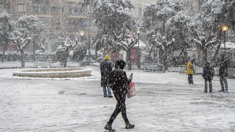 Κακοκαιρία &quot;Barbara&quot;: Live η κατάσταση στους δρόμους όλης της χώρας - Ο χάρτης του meteo