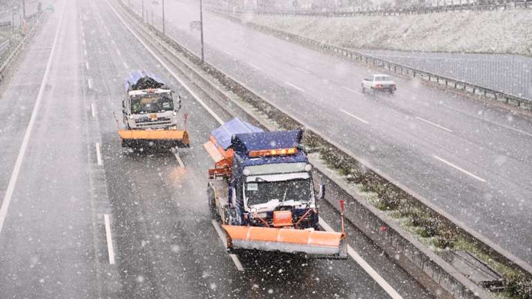 Κλειστή η λεωφόρος Φυλής λόγω χιονόπτωσης