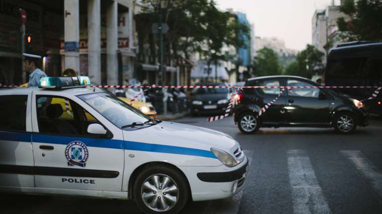 Μπαράζ επιθέσεων σε βάρος ανηλίκων σε Πετρούπολη, Χαϊδάρι και Νέο Ηράκλειο - Στο ΚΑΤ ένας 17χρονος