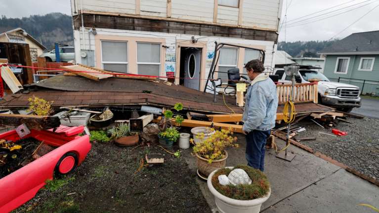 Σεισμός στην Καλιφόρνια: Τουλάχιστον δύο νεκροί και 11 τραυματίες από τα 6,4 Ρίχτερ