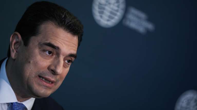 Πως η συμφωνία με την ΕΕ θα οδηγήσει σε αποκλιμάκωση των τιμών της ηλεκτρικής ενέργειας