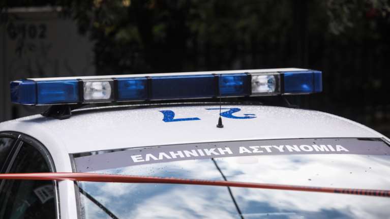 Θάσος: Γυναίκα μαχαίρωσε υπάλληλο σούπερ μάρκετ - &quot;Είχαμε προσωπικές διαφορές&quot; [βίντεο]