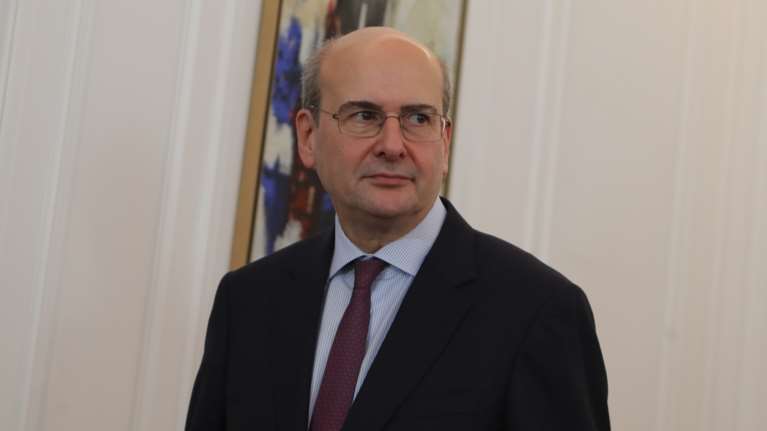 Χατζηδάκης: Οι 11 δεσμεύσεις της κυβέρνησης για το 2026 - Νέες μειώσεις φόρων και εισφορών