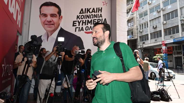 Δύο debate των υποψηφίων προέδρων του ΣΥΡΙΖΑ προτείνει ο Νίκος Παππάς