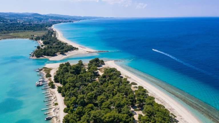 Αυτές είναι οι 10 καλύτερες παραλίες στην Ευρώπη - Στην κορυφή μία ελληνική