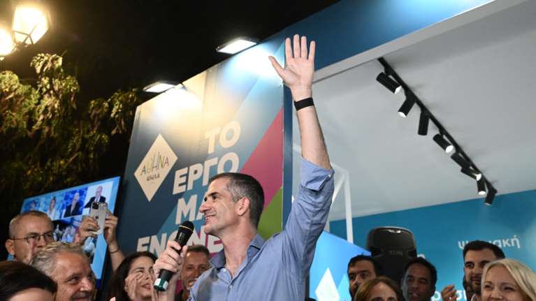 Δήμος Αθηναίων: Ισχυρό προβάδισμα Μπακογιάννη στον β&#39; γύρο - Ανατροπή και δεύτερη θέση για τον Χάρη Δούκα