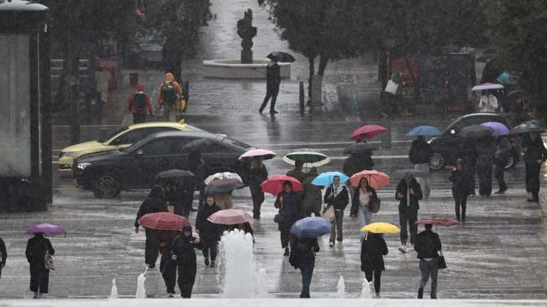 Καιρός: Τι προβλέπουν Κολυδάς και Τσατραφύλλιας για τις καταιγίδες τις επόμενες ώρες στην Αττική
