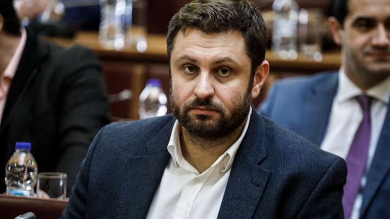 Κώστας Ζαχαριάδης: Τα κόμματα δεν είναι των προέδρων - Λάθος ο χαρακτηρισμός &quot;αποστάτες&quot; για τους αποχωρήσαντες