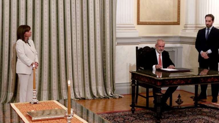 Ορκίζεται σήμερα η υπηρεσιακή κυβέρνηση Σαρμά - Ολα τα ονόματα των νέων υπουργών