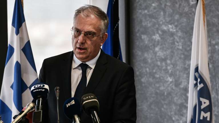 Θεοδωρικάκος: "Δεν πρόκειται να επιτρέψουμε να μπει κανείς στην Ελλάδα με παράνομο τρόπο"