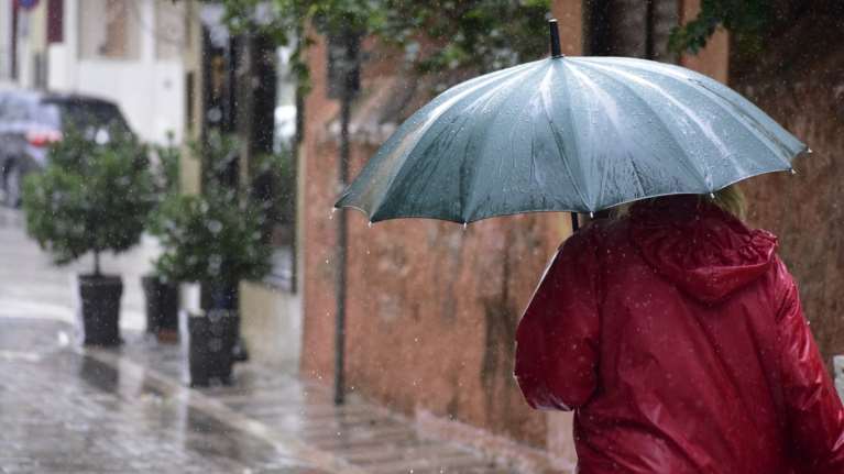 Προ των πυλών η κακοκαιρία EVA: Ερχονται επικίνδυνα καιρικά φαινόμενα - Πού και πότε θα χτυπήσουν