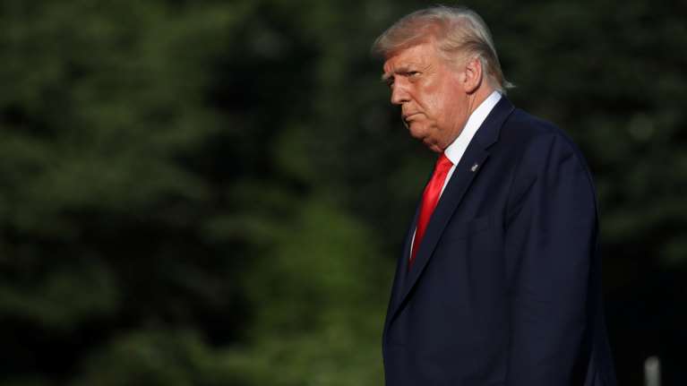 &quot;Μην πατήσεις το κουμπί&quot;: Κορυφαίοι επιστήμονες καλούν τον Τραμπ να μην ξαναρχίσει πυρηνικές δοκιμές