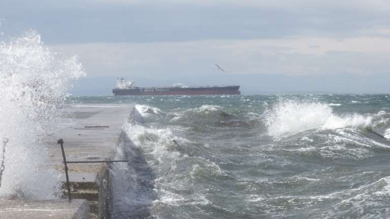Το νέο έκτακτο δελτίο της ΕΜΥ για την κακοκαιρία το Σαββατοκύριακο - &quot;Μην υποτιμήσετε τους βοριάδες&quot;, λέει ο Αρναούτογλου