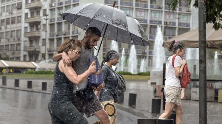 &quot;Καθαρά&quot; φθινόπωρο: Η πρόγνωση Τσατραφύλλια για την προσεχή κακοκαιρία - Πότε χτυπάει την Αττική