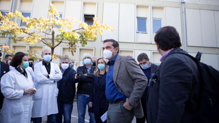 Κορονοϊός: Ποια γιατρό πρότεινε για υπουργό Υγείας ο Αλέξης Τσίπρας- Απόφοιτη Χάρβαρντ, υποψήφια με το ΠΑΣΟΚ