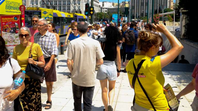 Τζανάκης: Αυτά είναι τα πιο χαρακτηριστικά συμπτώματα της Όμικρον 5 - Κορύφωση από 15 ως 25 Ιουλίου