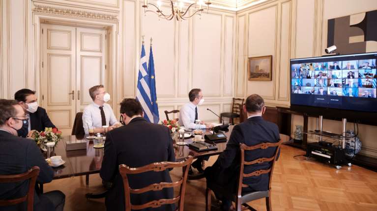 Μητσοτάκης:  Προκηρύσσονται οι θέσεις για την Πανεπιστημιακή Αστυνομία - Ασφαλές καλοκαίρι με το πιστοποιητικό εμβολιασμού