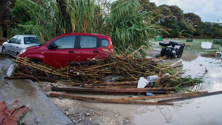 Κακοκαιρία Bora: Άνοιξε η πλατφόρμα για την καταγραφή των πληγεισών επιχειρήσεων στη Ρόδο