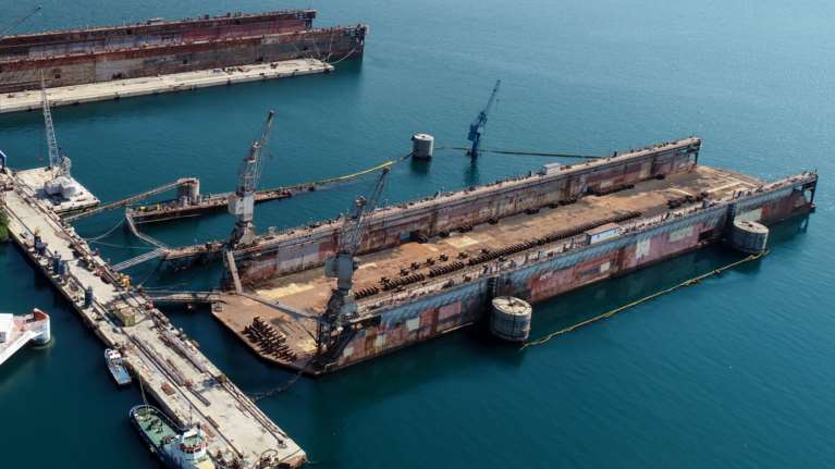 Απεργία εργαζομένων στη ναυπηγοεπισκευαστική ζώνη Περάματος μετά την τραγωδία - Ζητούν μέτρα ασφαλείας