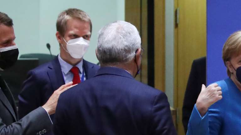 Σύνοδος Κορυφής για κορονοϊό: Εμβόλια, πράσινο πιστοποιητικό και δώρο 100 εκ δόσεις στις φτωχές χώρες