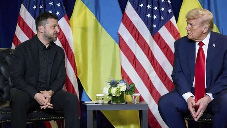 Ουκρανία: Την Κυριακή η κρίσιμη συνάντηση Τραμπ - Ζελένσκι για τη συμφωνία ειρήνης - Η στάση της ΕΕ και της Ρωσίας