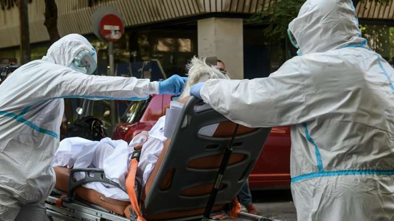 Κορονοϊός: Πρώτος νεκρός από το γηροκομείο του Αγίου Παντελεήμονα