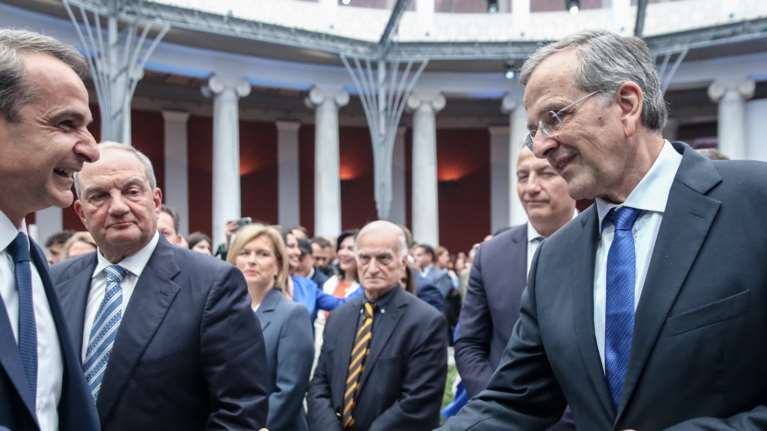 Αυτό είναι το πραγματικό παρασκήνιο της κόντρας Σαμαρά- Μητσοτάκη: &quot;Με κορόιδεψε για τον επίτροπο&quot;