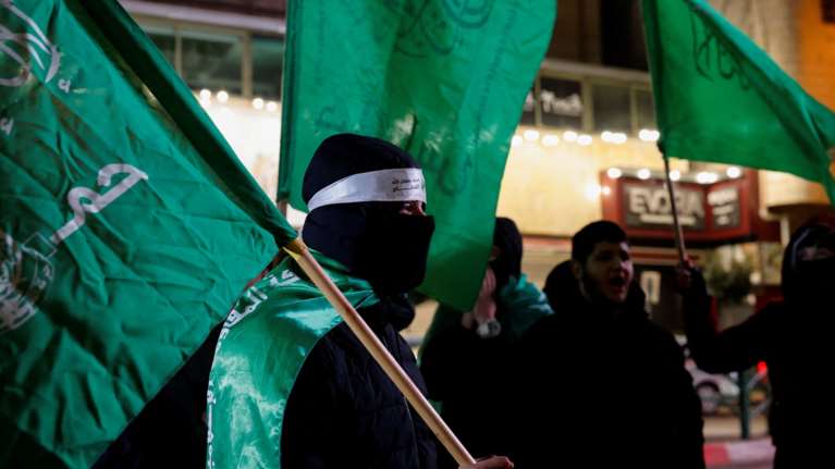 Απειλεί η Χαμάς το Ισραήλ: Καθυστερείτε την εφαρμογή της συμφωνίας για τη Γάζα - Θα υπάρξουν επιπτώσεις