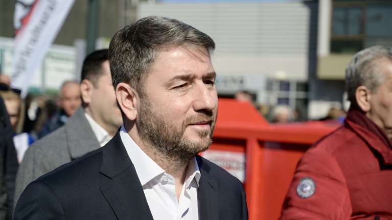 Ανδρουλάκης: Το ΠΑΣΟΚ καταψηφίζει το νομοσχέδιο για τα μη κρατικά ΑΕΙ - Πρωθυπουργός εικονικής πραγματικότητας ο Μητσοτάκης