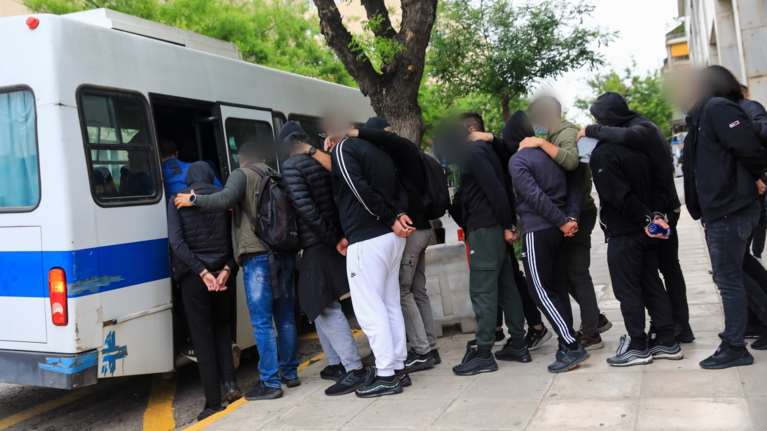 Στη φυλακή ο &quot;Κόντος&quot; για τη δολοφονία του Λυγγερίδη: Aρχηγικό στέλεχος των χούλιγκαν - Προσωρινά κρατούμενοι πέντε άτομα