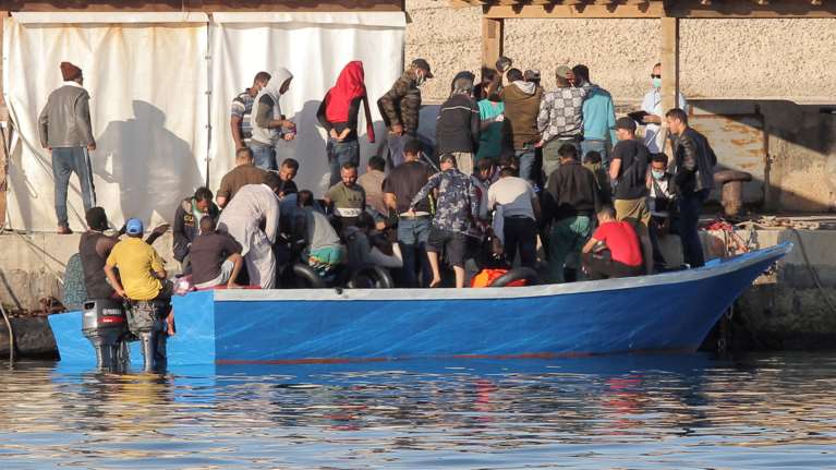 Ιταλία: Νέοι αυστηροί περιορισμοί στα πλοία που σώζουν μετανάστες - Σκληρή κόντρα κυβέρνησης με ΜΚΟ
