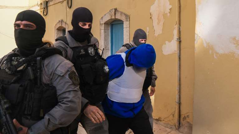 Χανιά: Ήταν θέμα χρόνου να βγάλει κάποιος τον 52χρονο από τη μέση, λέει συγγενής του 23χρονου που δολοφόνησε τον θείο του