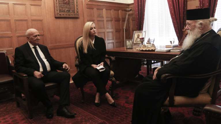 Ο Ιερώνυμος στον Παπαδάκη, μιλάει για πρώτη φορά για τον πατέρα Αντώνιο: &quot;Είναι παιδί μου, του είπα ότι δεν είναι σωστή η πορεία του&quot;