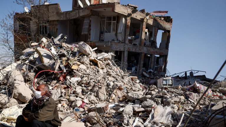 Σεισμός σε Τουρκία - Συρία: Νέος τραγικός απολογισμός - Πάνω από 25.000 οι νεκροί και στις δύο χώρες