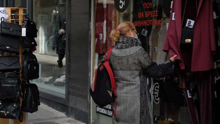 Λιανεμπόριο στην Αττική: Πώς λειτουργούν πλέον τα καταστήματα ανά κατηγορία - Τι ισχύει για σούπερ μάρκετ και εμπορικά κέντρα