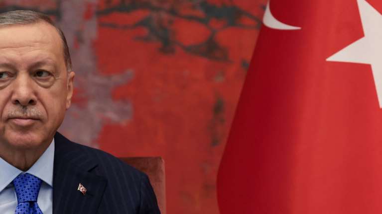 Ξέφυγε ο Ερντογάν: Επίθεση κατά της Ελλάδας και των ΗΠΑ - "Προστατεύουν τρομοκράτες"