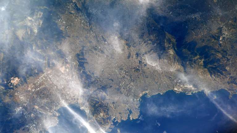 Η Αθήνα από ψηλά: Η εντυπωσιακή φωτογραφία από τον Διεθνή Διαστημικό Σταθμό